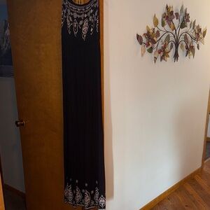 Love Tree Strapless maxi dress